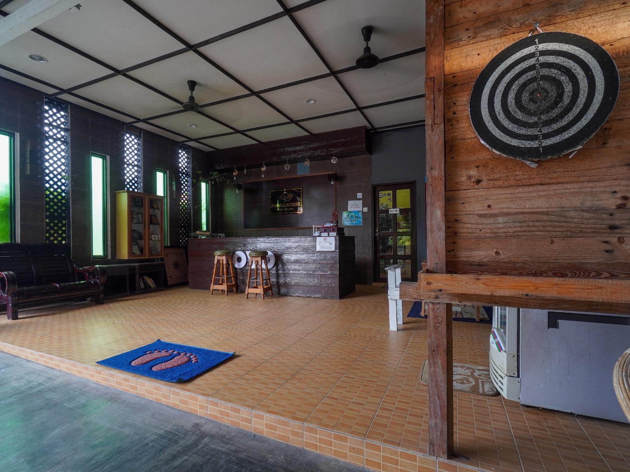 Oyo 89646 Panvill Resort Кампунг Телук Нипа Екстериор снимка